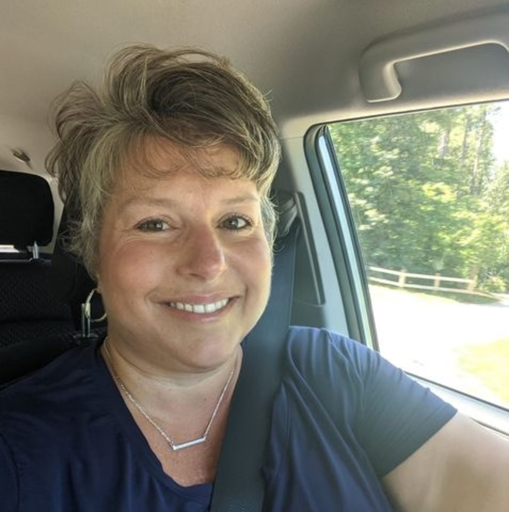 Meet your Posher, Julie